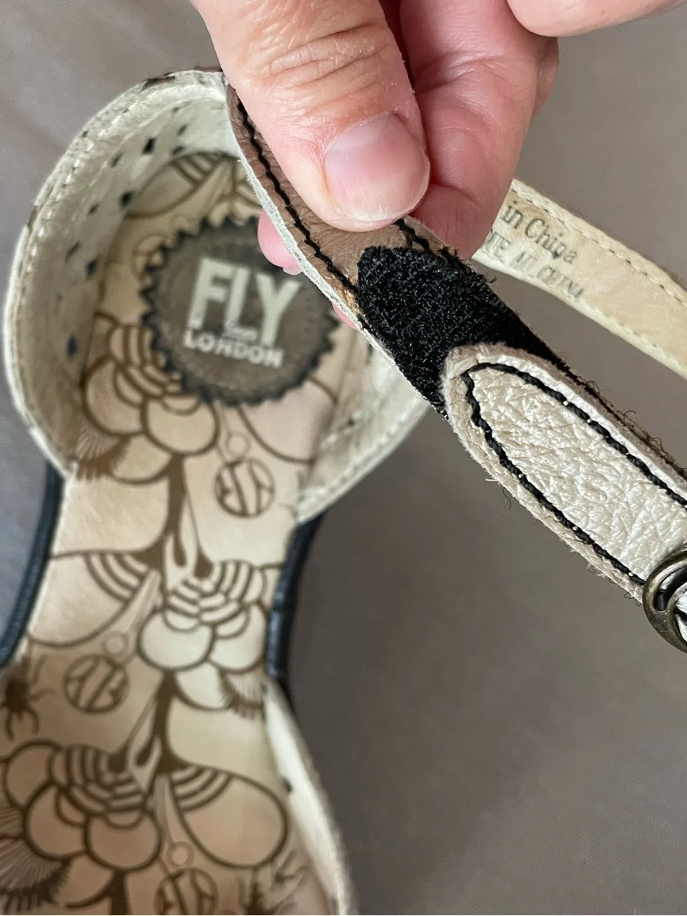 Fly London Yumo Pewter Silver Peep Toe Wedge Sandal 7.5/38